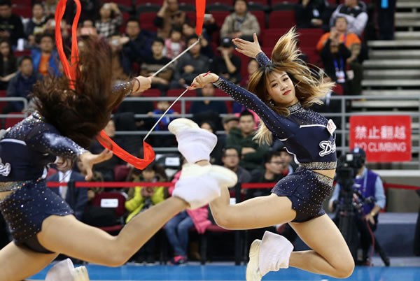 WNBA-李月汝出场27分钟8分7篮板！火花5连败！纽约大胜！风暴客胜